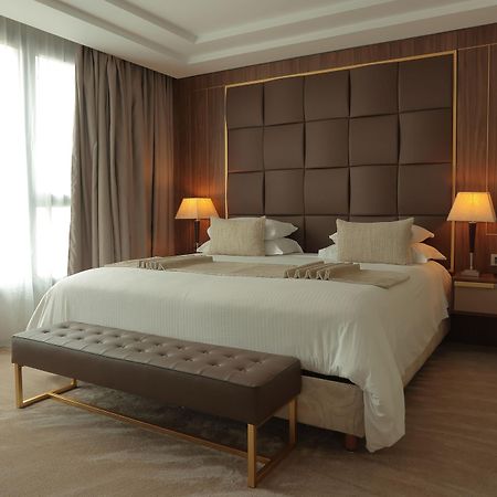 Le Palace D'Anfa Casablanca Eksteriør billede A bedroom at the hotel