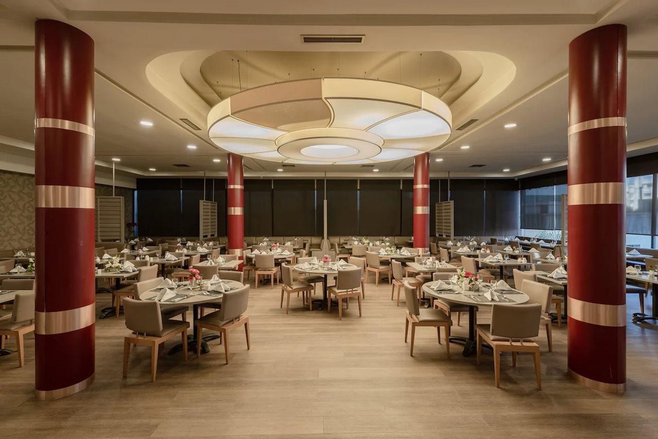 Le Palace D'Anfa Casablanca Eksteriør billede The restaurant